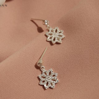 Khuyên Đá Trắng Nối Hoa Đá Line BẠC S925 LANN E201
