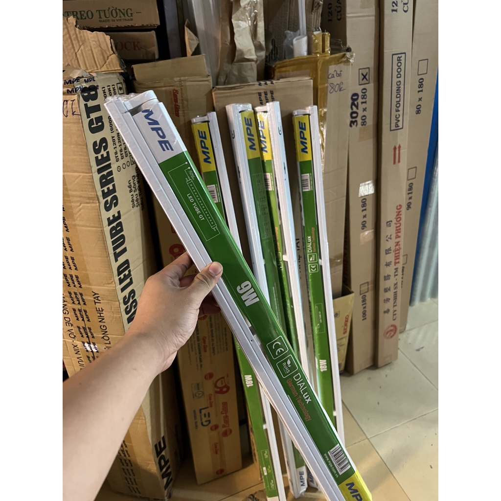 Bộ Máng, Bóng Đèn Led Tuýp MPE 18W 1m2 1,2m - 0,6m 6 tấc 60cm màu Trắng