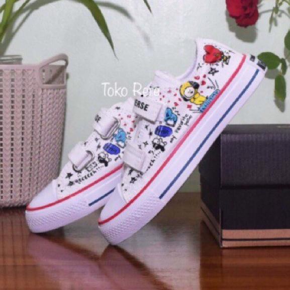 Giày bata 8.8 thời trang năng động cho nam nữ Giày đi học thiết kế xinh xắn cho bé Giày sneaker phong cách nhóm nhạc Bts cho nữ