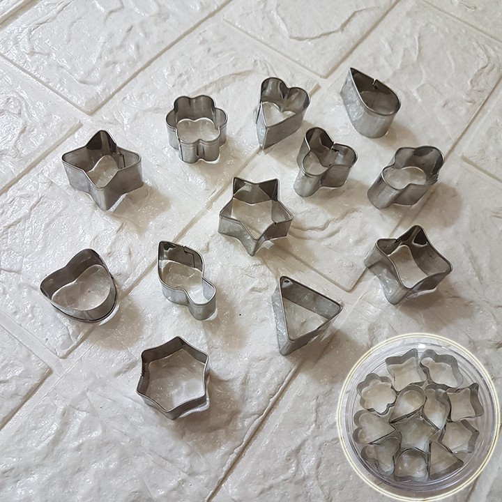 HCM - Khuôn cutter inox hình tim sao tam giác làm bánh quy nhấn bánh fondant