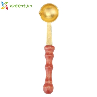 Muỗng múc sáp cán gỗ tiện dụng V01