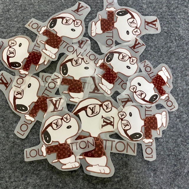 Decal Logo Sticker Patch in áo ủi trực tiếp lên vải LV