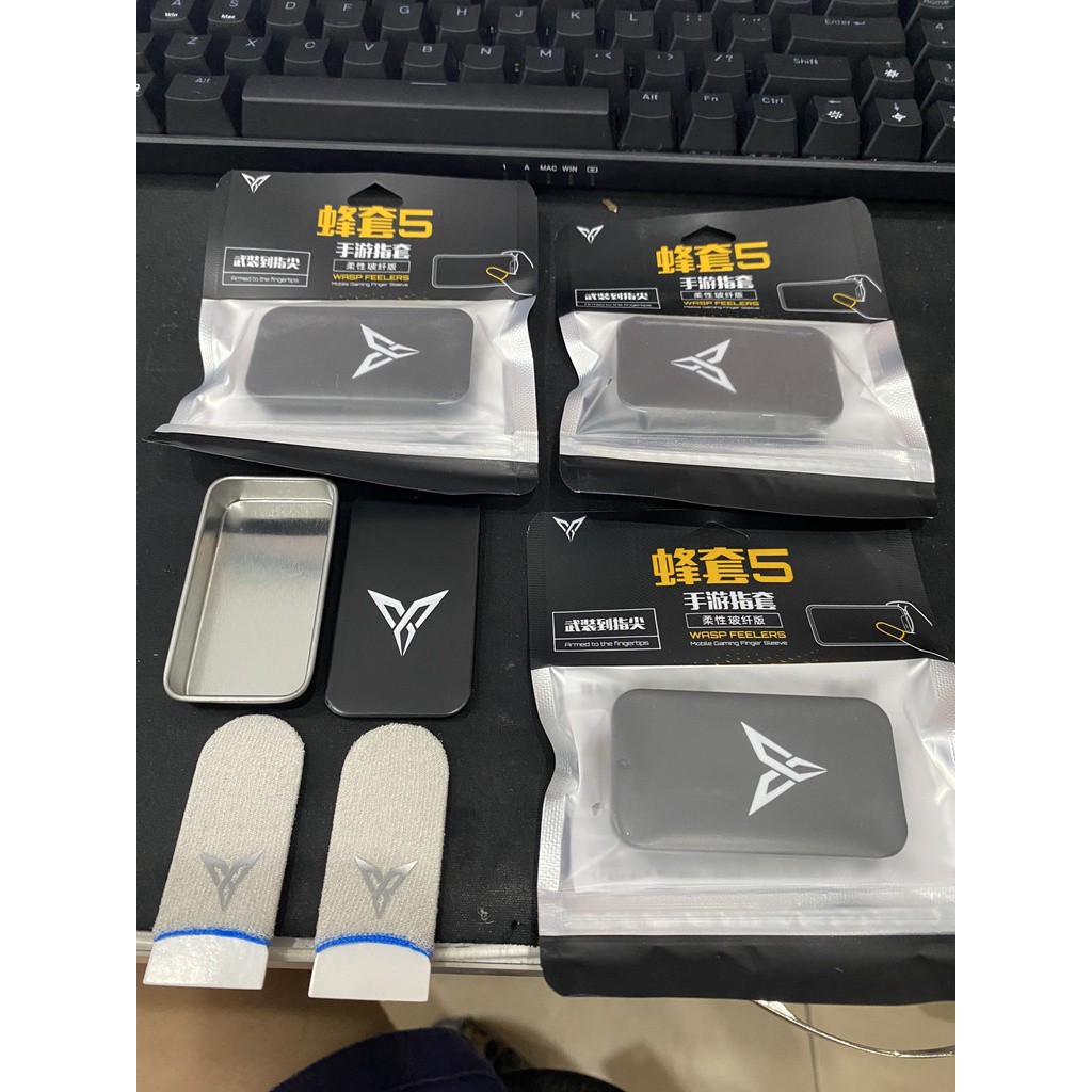 Găng tay chơi game Flydigi Wasp Feelers 5 thế hệ mới - Chơi game PUBG, Liên minh, chống mồ hôi, cực nhạy, không xù vải