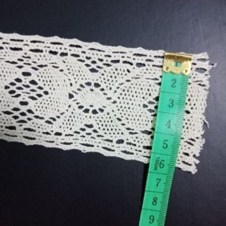 Ren chỉ màu nâu kem