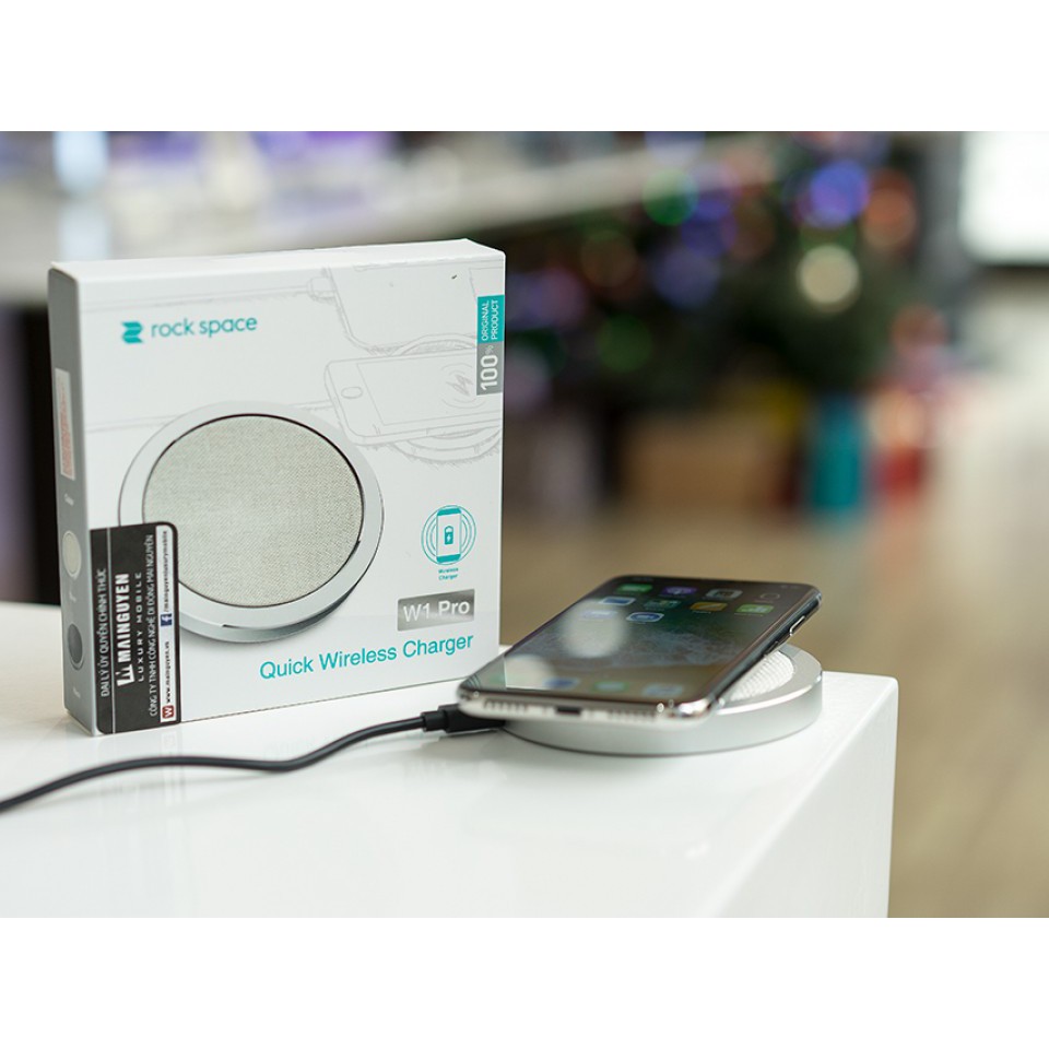 Đế sạc nhanh Rock Space W1 Pro