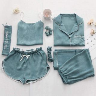 Set 2 bộ lụa mặc nhà Quảng Châu