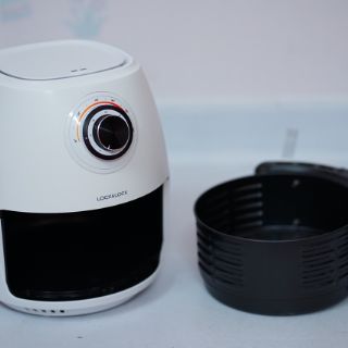 Nồi chiên không dầu Lock&Lock 3.6L EJF148WHT