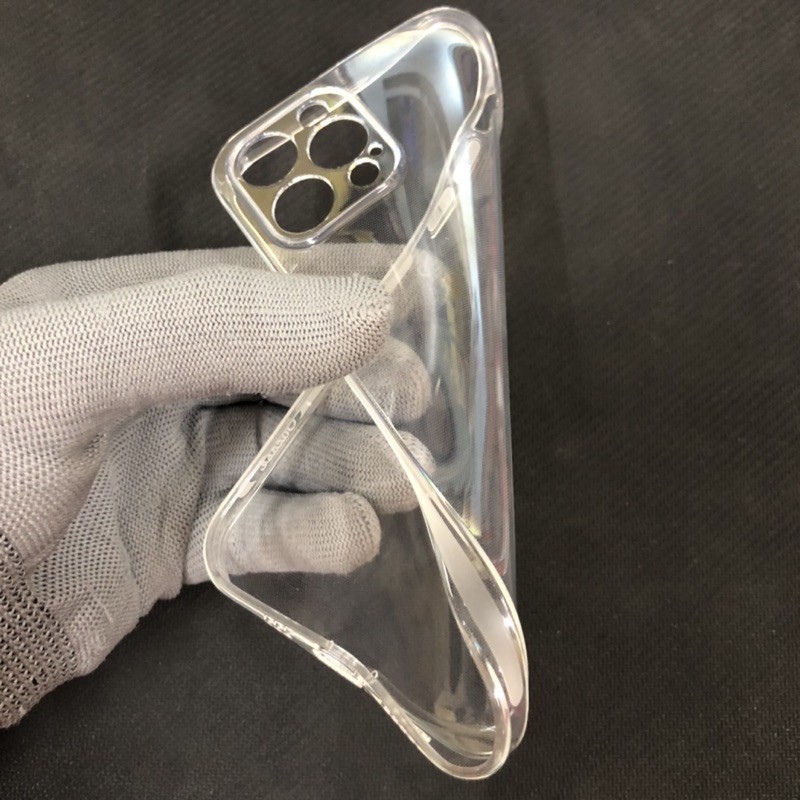 Ốp Lưng iPhone 12 Pro Dẻo Siêu Trong Suốt Mỏng Chống Trơn Trượt Chính Hãng VUCASE Cao Cấp