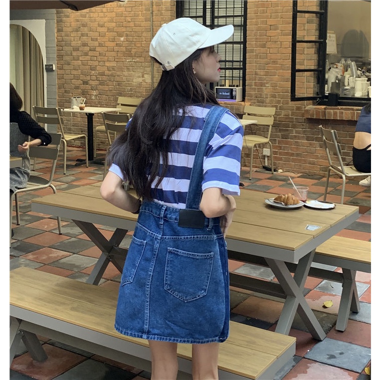 Set Áo Thun Ngắn Tay Họa Tiết Kẻ Sọc Và Đầm Yếm denim Thời Trang Hàn Quốc Cho Nữ
