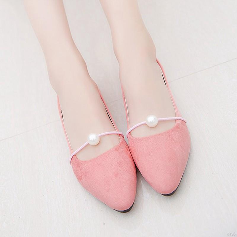 Giày nữ đế bằng đính ngọc trai nhã nhặn phong cách Hàn Quốc
