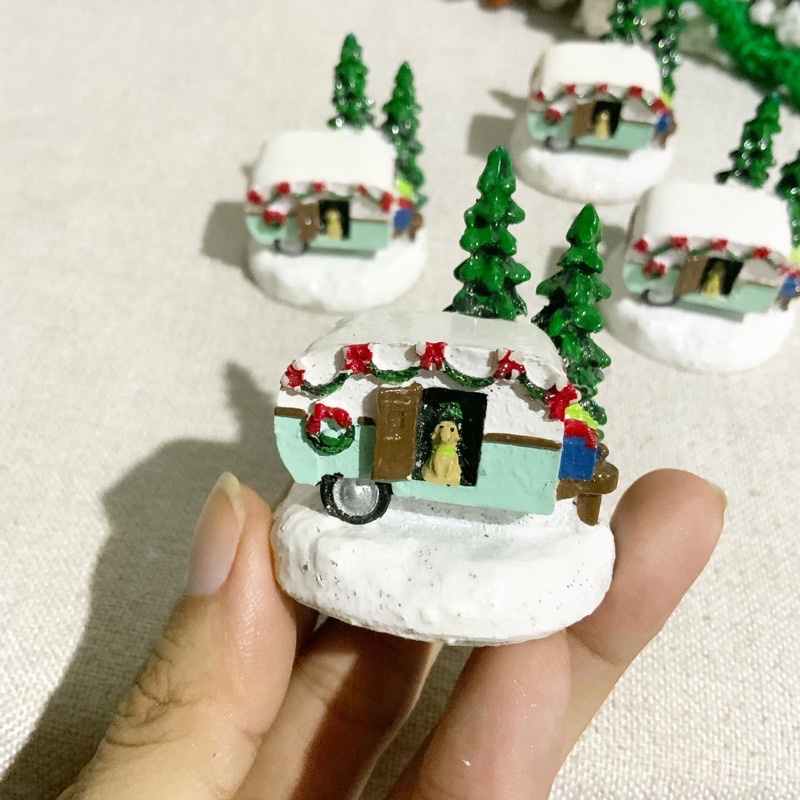 Tượng Noel ngôi nhà