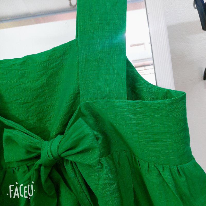 Áo 2 dây bản to thắt nơ sau