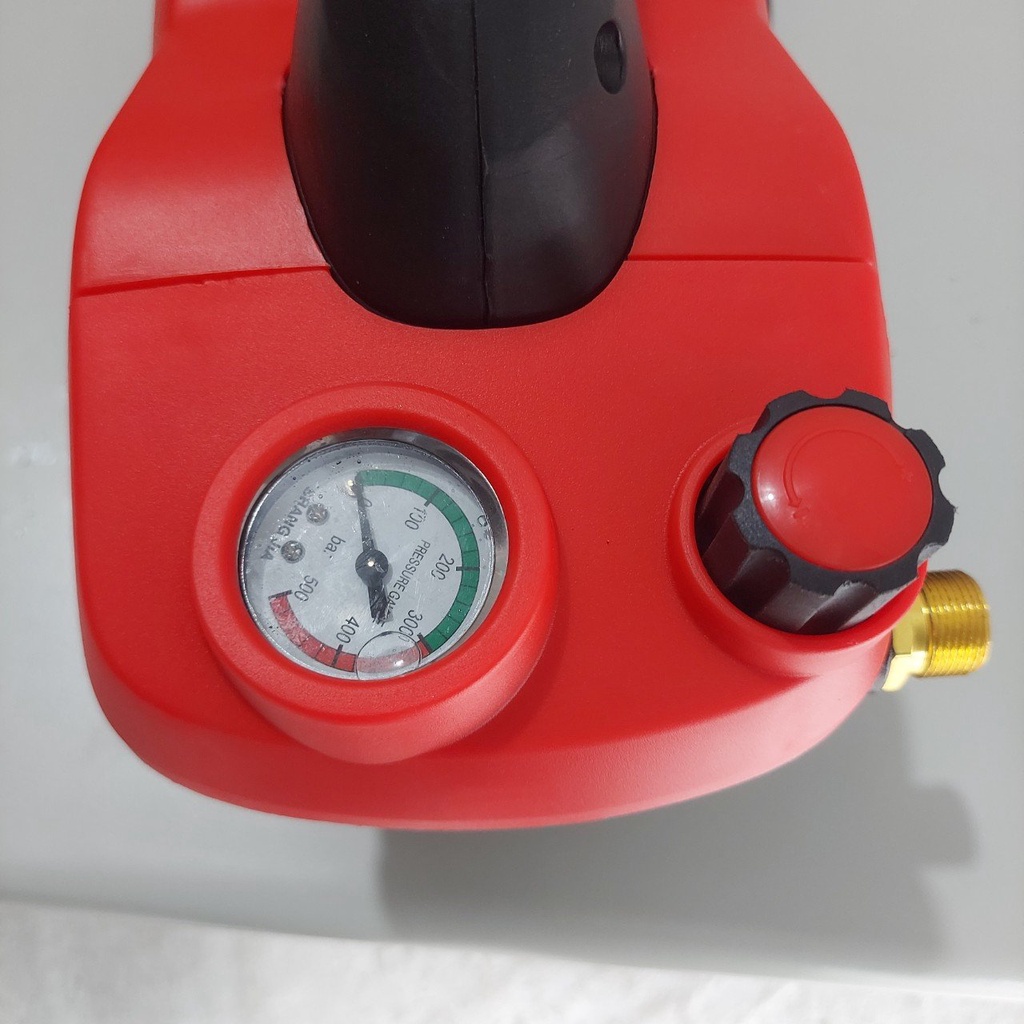 MÁY RỬA XE CÓ CHỈNH ÁP THƯƠNG HIỆU KAMASTSU 2600W  HÀNG CTY BAO CHẤT BAO GIÁ HÀNG CHẤT LƯỢNG