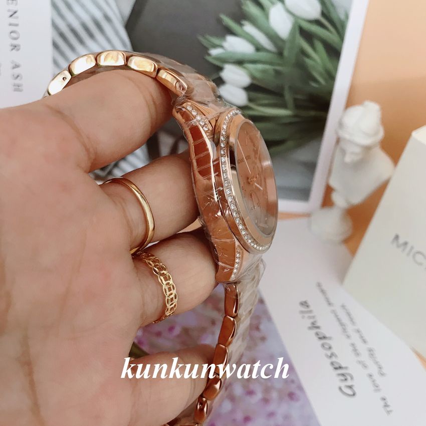 Đồng Hồ Nữ Michael Kors MK5943 Chronograph 39mm