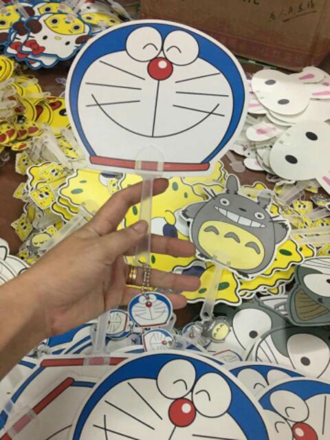 Quạt tay hoạt hình