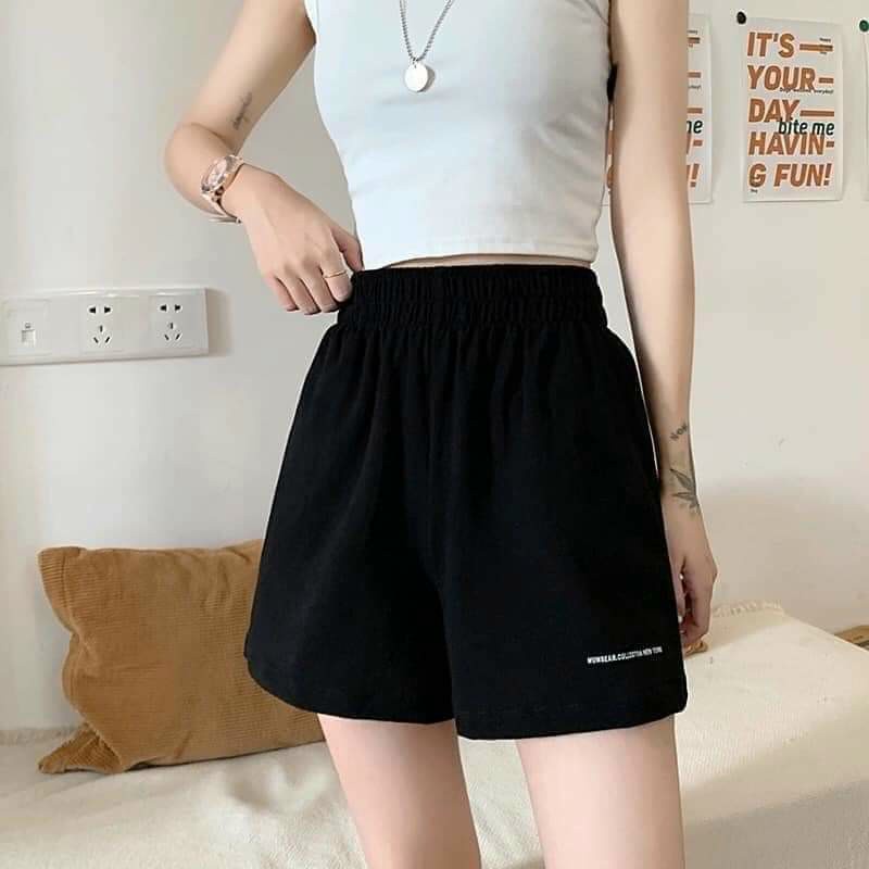 Quần Short Nữ Ống Rộng Thể Thao Sooc Đũi Lưng Chun Thêu Chữ Nhỏ Trắng Đen Mã K0025 - Lami Boutique