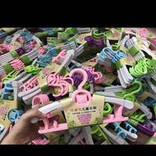 Set 5 móc treo quần áo hình gấu cho bé