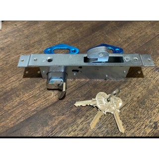 Khóa âm cửa đi lùa / mở