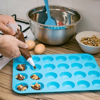 Khuôn cupcake silicon 24 ô