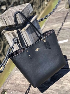 Túi tote Coach công sở