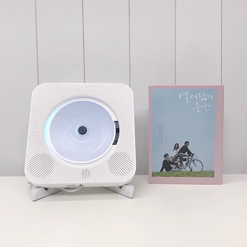MÁY ĐỌC ĐĨA CD MÀU SẮC TRANG NHÃ