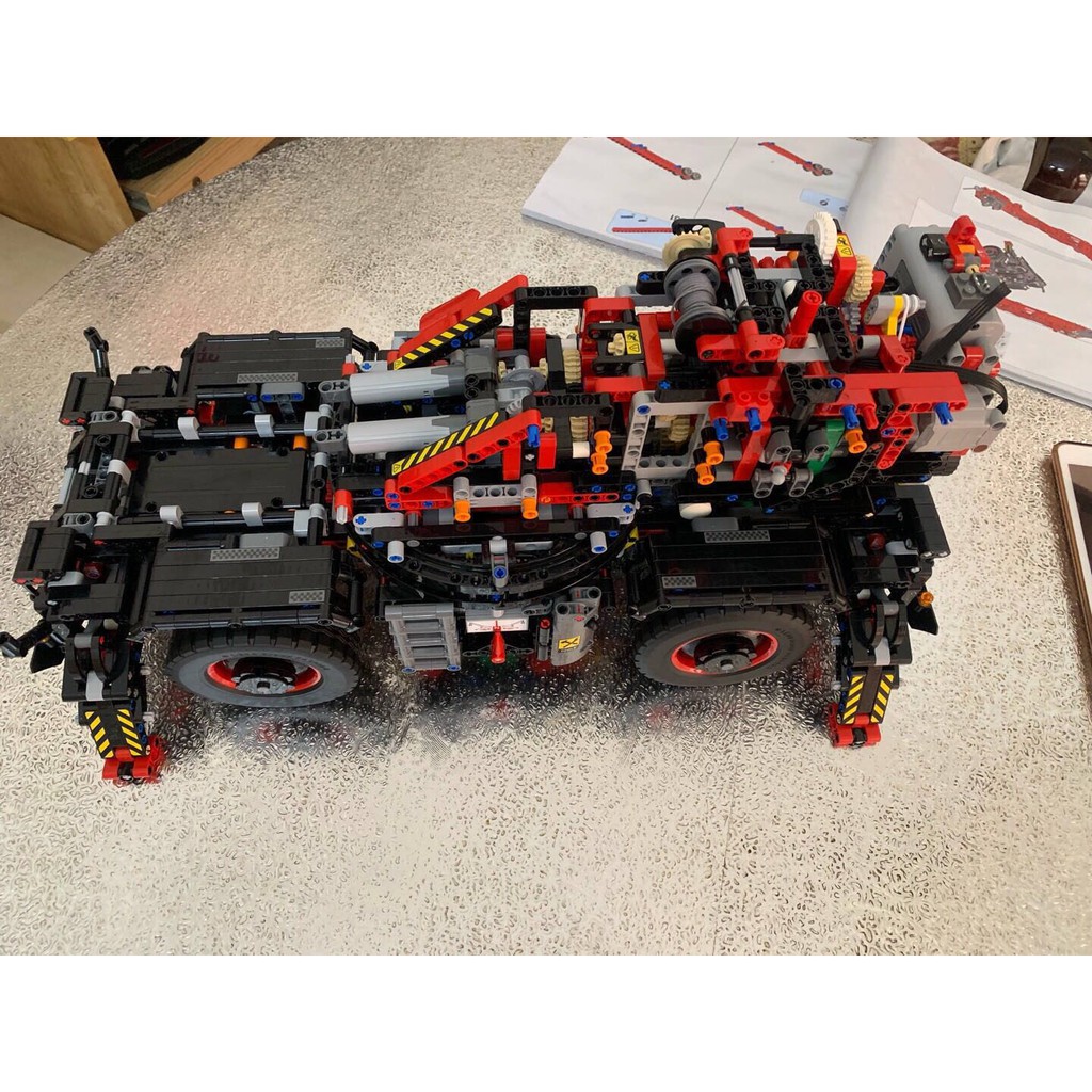 LEGO TECHNIC 42082 - XE CẦN CẨU ĐỊA HÌNHH aaaaa