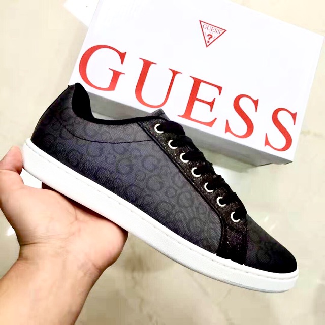 Giầy sneaker Guess, dư xịn, cho nam và nữ