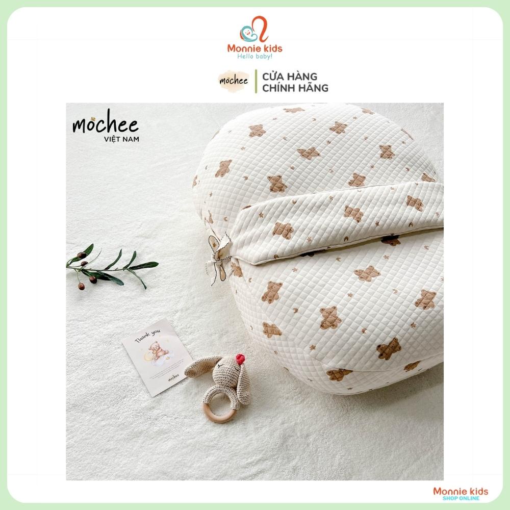 Gối chống trào ngược Mochee lụa cotton gấu cho bé 70x80cm, gối chống trào cho trẻ sơ sinh
