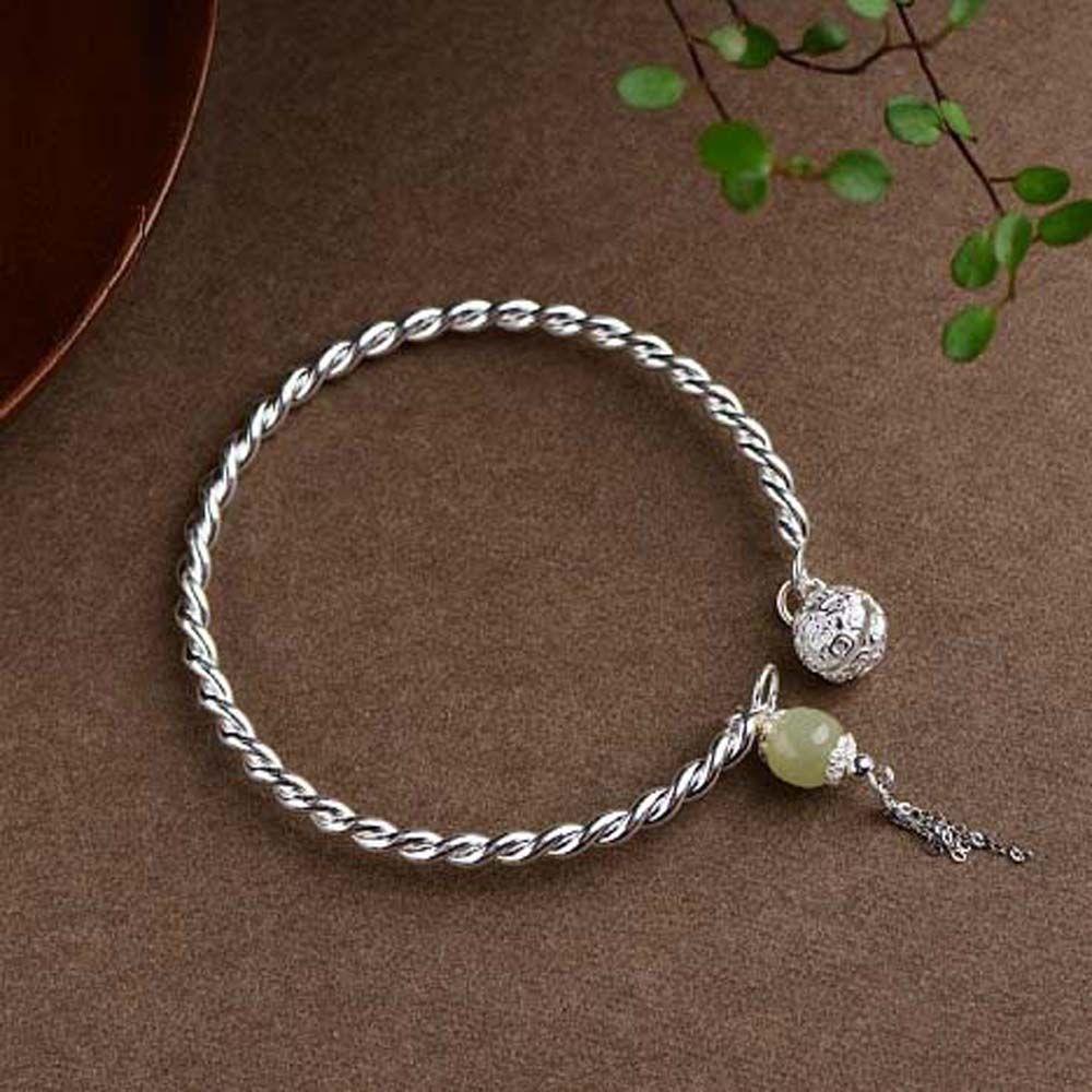 Qqmall Vòng Tay Dạng Hở Phối Tua Rua Và Chuông Phong Cách Hàn Quốc Sang Trọng Làm Quà Tặng Bạn Bè