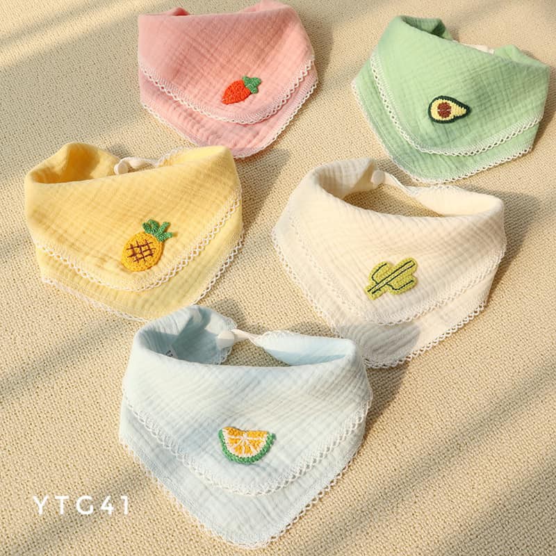 Yếm khăn xô tam giác họa tiết hoa quả - YTG41