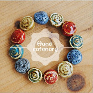 Vòng tay làm từ gốm sứ handmade