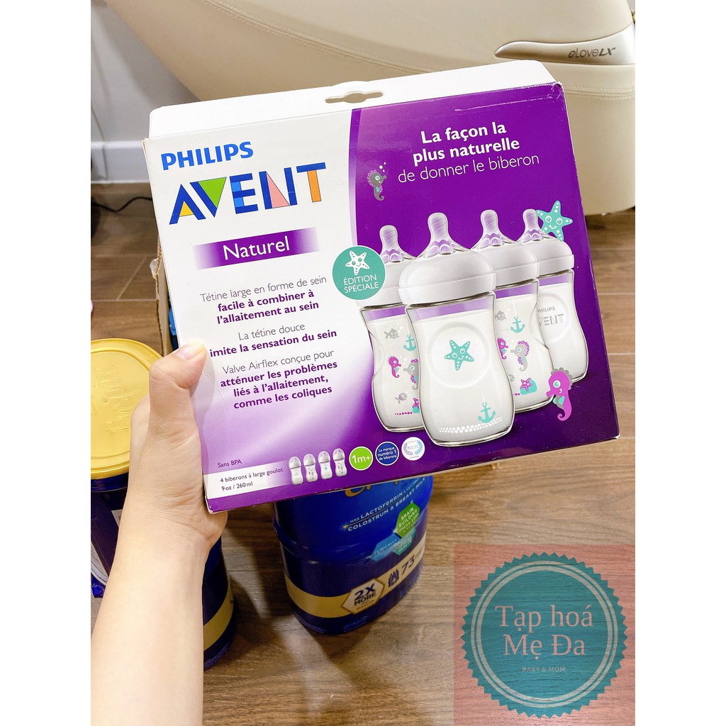 Bình sữa Avent Natural 260ml in họa tiết kèm núm số 2 (hàng gửi từ Mỹ đi air)