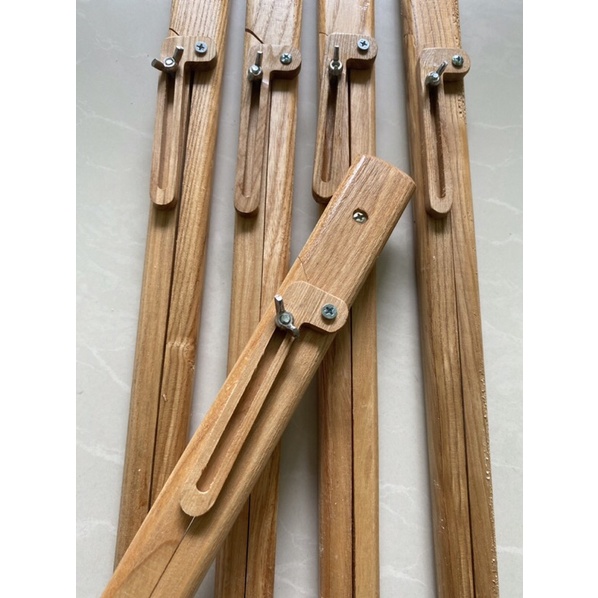 Compa Gỗ Dành Cho Giáo Viên