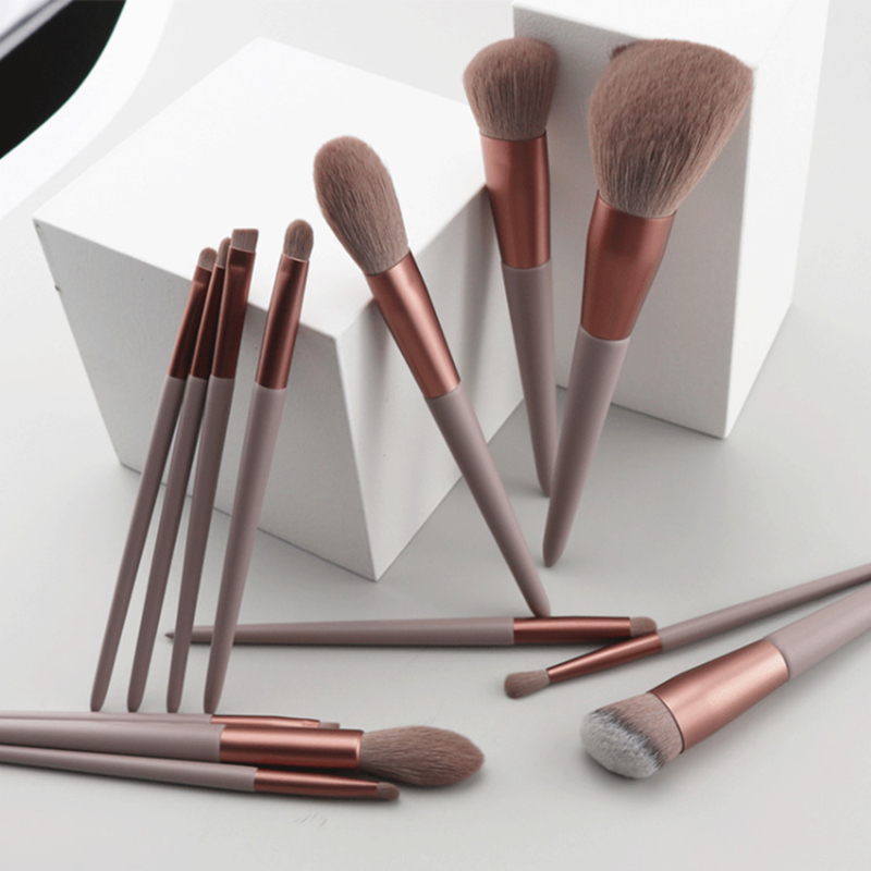 Set 13 cọ trang điểm đa năng