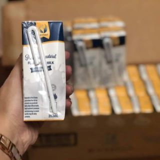 THÙNG Sữa ozi choice fullcream Úc