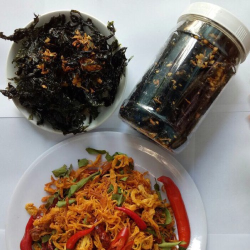 Rong biển sấy tỏi mè rong biển cháy tỏi loại ngon giòn 80gr (Túi Zip) | BigBuy360 - bigbuy360.vn