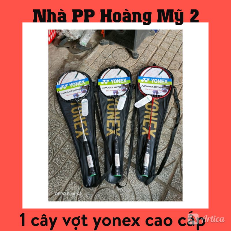 1 Chiếc Vợt Cầu Lông Yonex khung Crom Siêu Bền