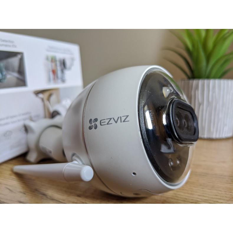 Camera ip wifi EZVIZ C3X- 2.0MPX- mắt kép- xem đêm có màu- báo động AI thông minh- đàm thoại 2 chiều