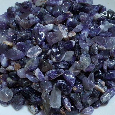 Vụn đá Thach anh Tím cho thanh tẩy Tarot