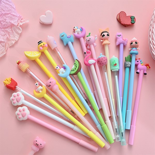 Combo 50 bút mực đen dễ thương mix mẫu ngẫu nhiên (Túi)- chị Nhi