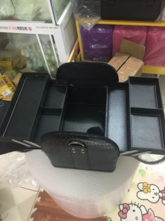 Cốp da để đồ nail, phun xăm, mỹ phẩm size 32*21*26cm.
