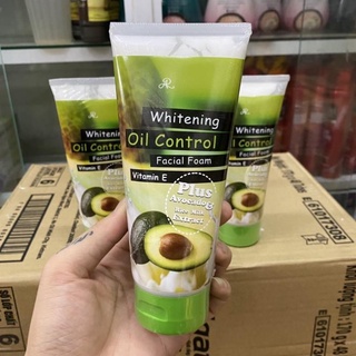 Sữa rửa mặt bơ thái lan 210 ML