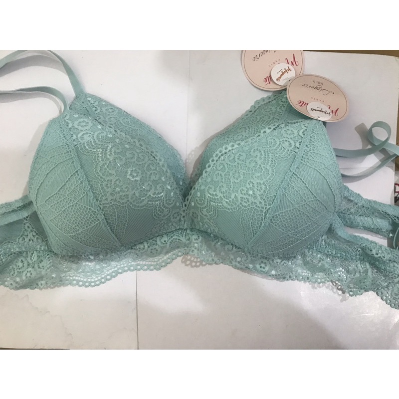 Áo ngực bra lót cúp tam giác không gọng không nâng mút mỏng có ren khoét sâu chữ V Marguerite by Corèle V Pháp - 61076