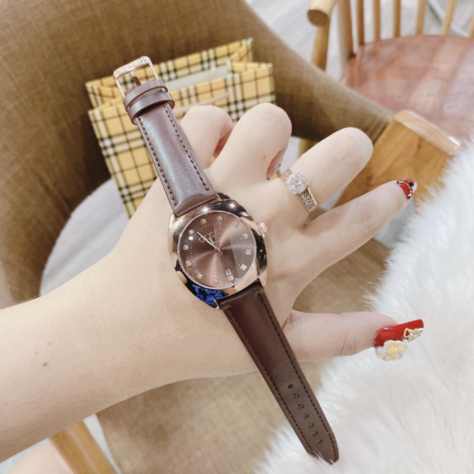 Đồng hồ nữ gucci quai da đeo tay chống nước măt tròn màu nâu tây thời thượng