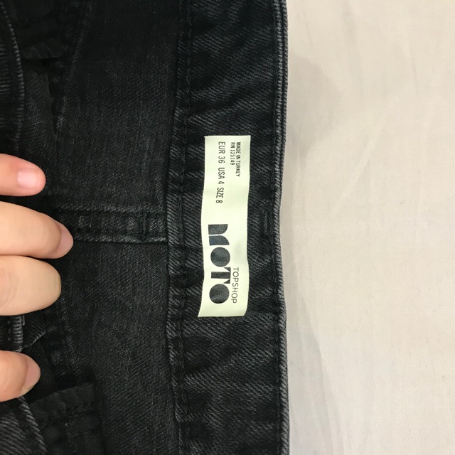 Chân váy jeans đen topshop