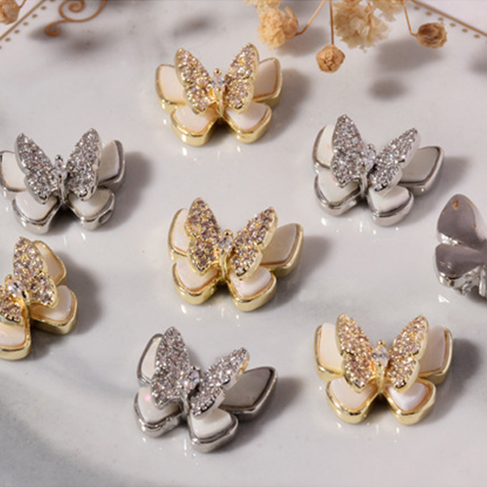 CHARMS (Hàng Mới Về) 1 Nhẫn Trang Trí Móng Tay 3D Hình Bướm Đính Đá Zircon