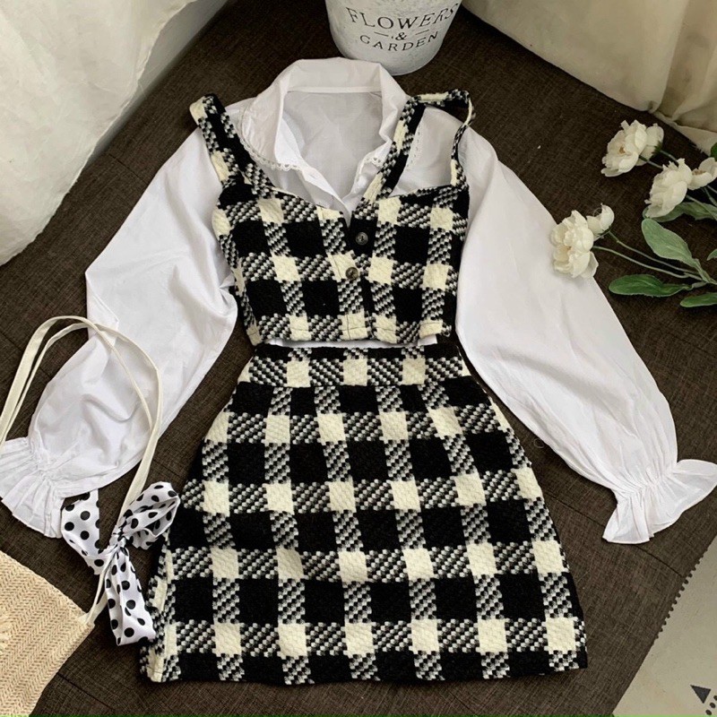 Set yếm caro đen