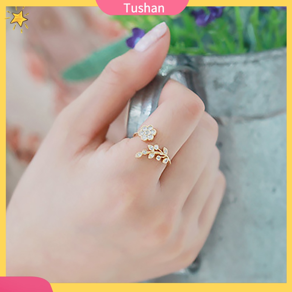 Nhẫn Hợp Kim Hình Cành Hoa Đính Đá Xinh Xắn Dành Cho Nữ