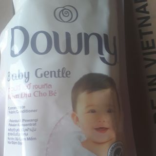 Nước xả vải Downy cho bé 800ml
