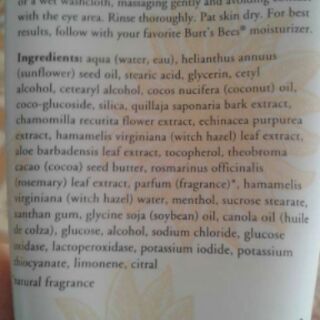 SỮA RỬA MẶT BURT'S BEES